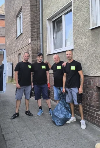 Entrümpler HadiCo Team aus Mönchengladbach.